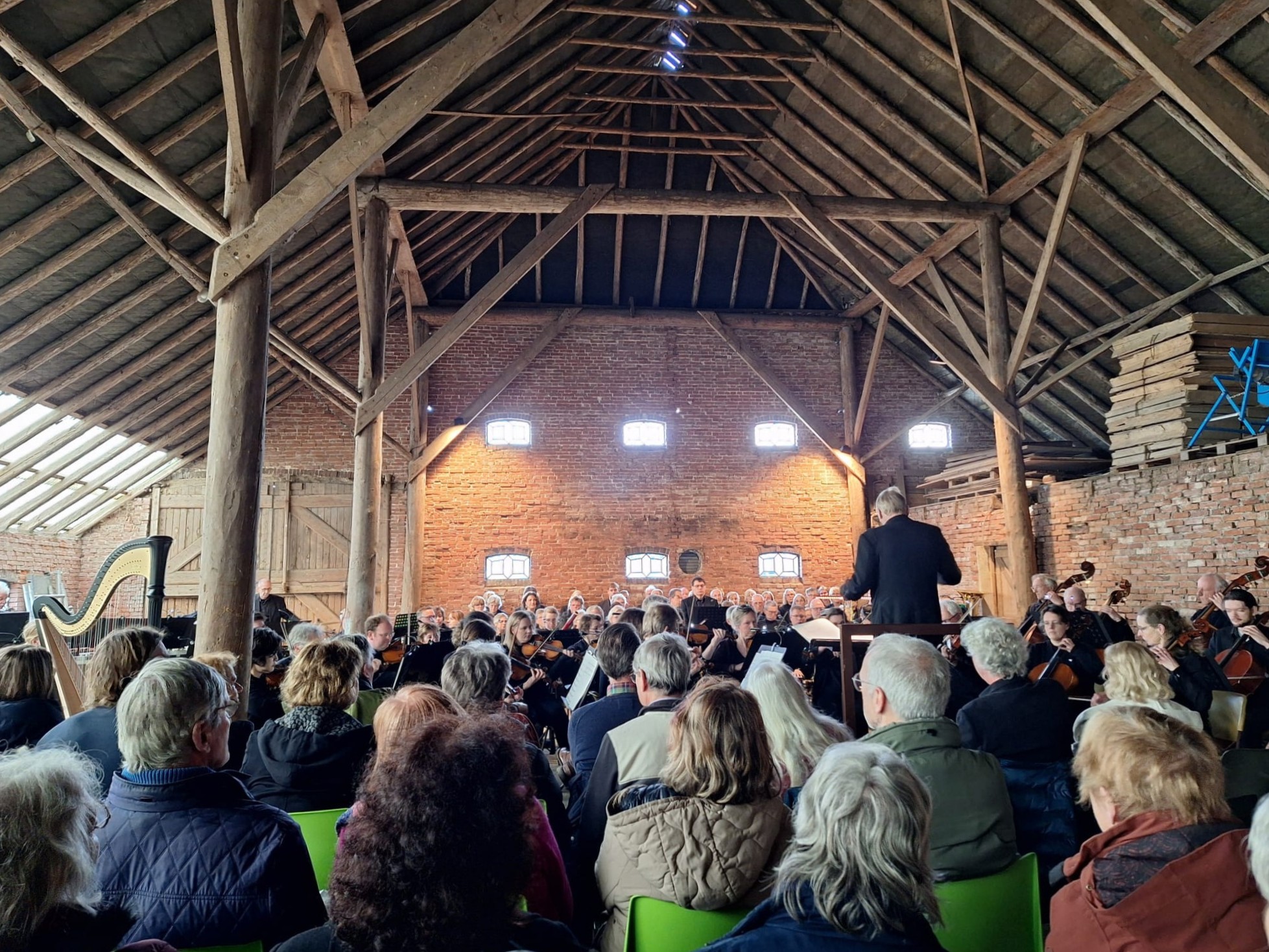 Foto EHIBITIONS bij CHOW 2024